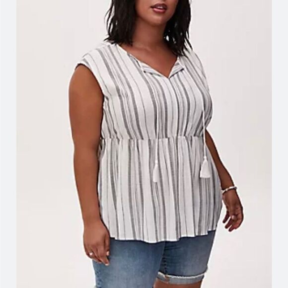 Torrid sz 1 sleeveless peplum striped slub dolman top - Picture 1 of 4